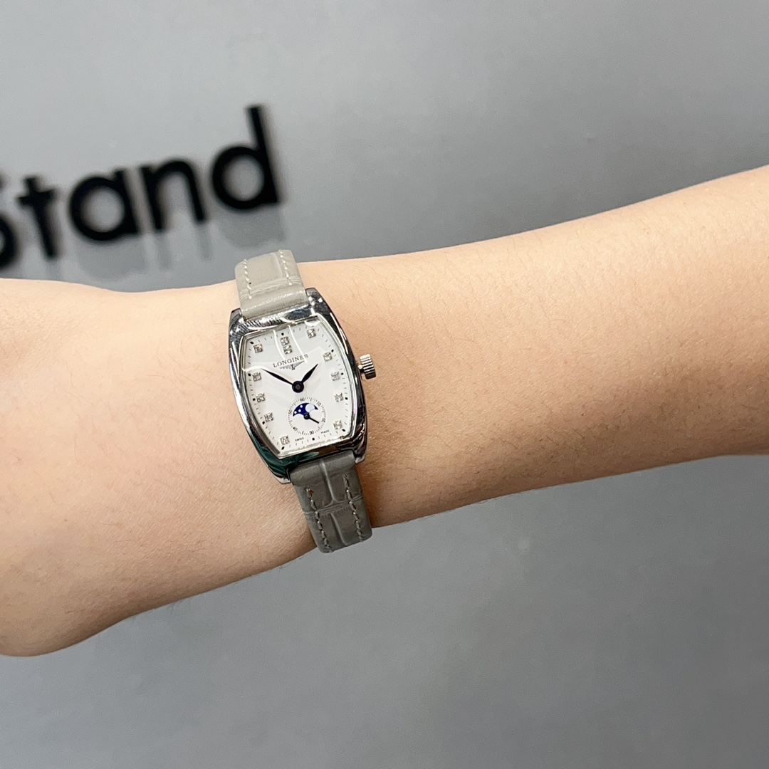 TOP LONGINES Barrel-Shaped Stainless Steel Watch 30.6mm - 6 Colors