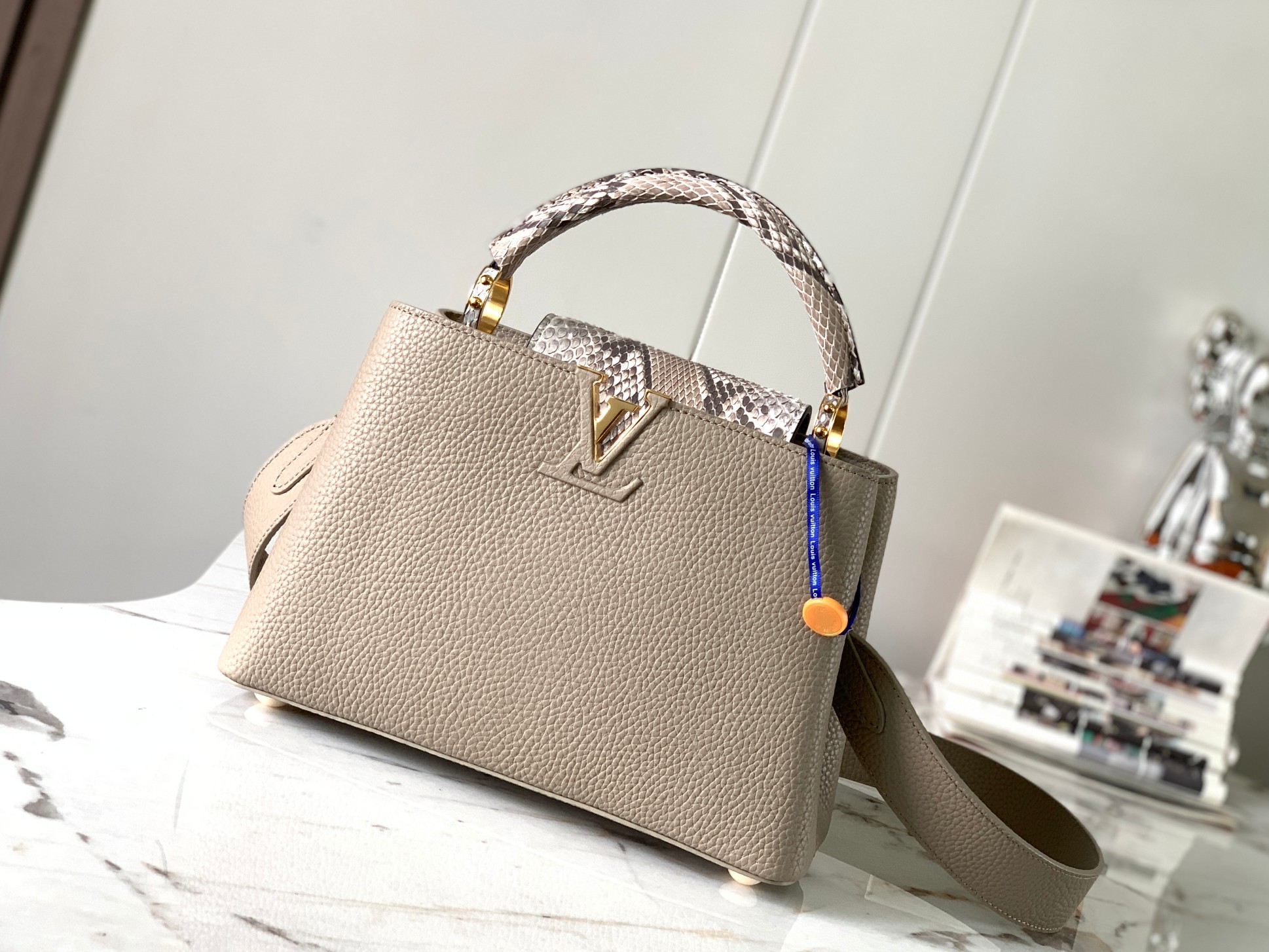 TOP Louis Vuitton LV Capucines Python Gold Buckle Bag - Gray
