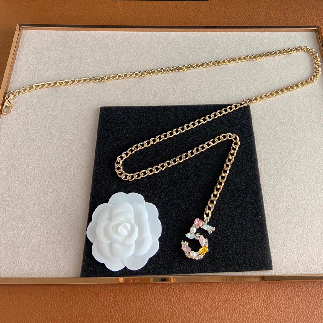 TOP CHANEL Waist Chain - Gold