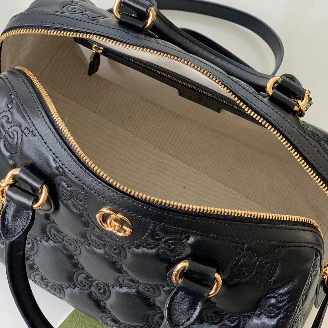 TOP GUCCI G*G Matelasse Leather Medium Top Handle Bag 31cm - Black