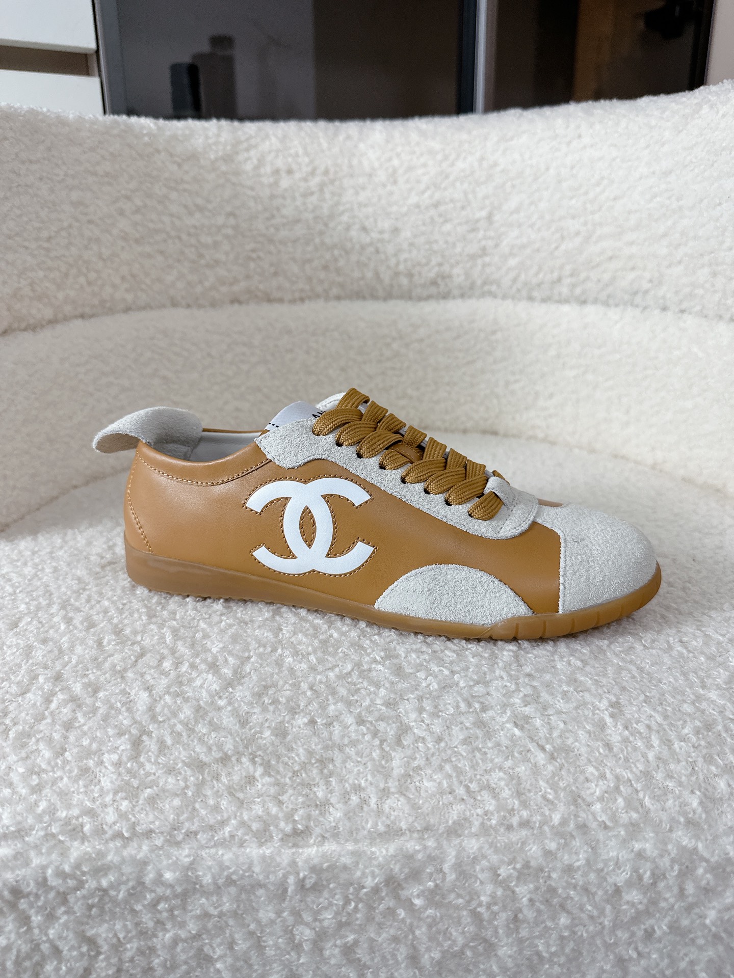 TOP CHANEL Casual Sneakers - 4 Colors