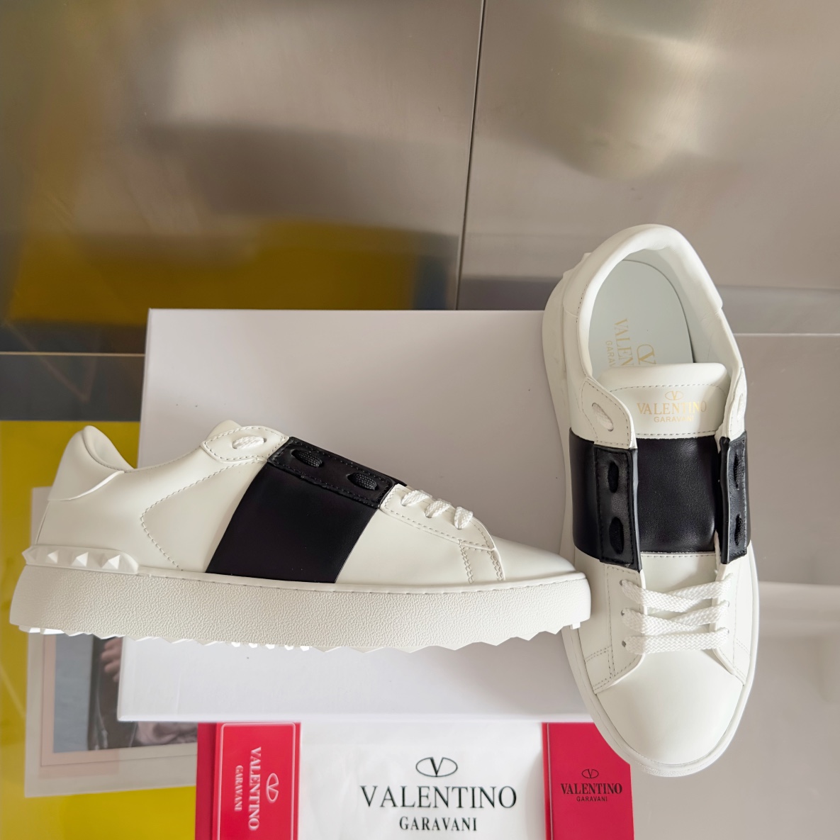 TOP VALENTINO Sneakers -6 Colors
