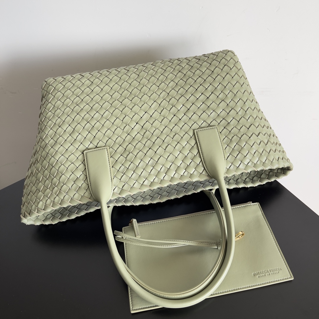 TOP Bottega Veneta BV Medium Cabat Bags - Mint Green