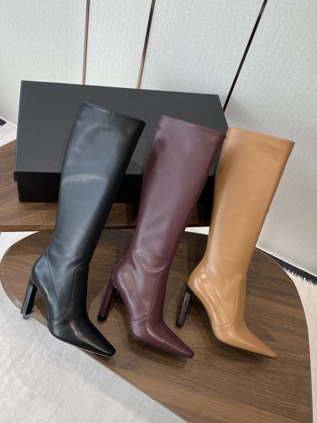 TOP Yves Saint Laurent YSL Long Boots Calfskin - 3 Colors