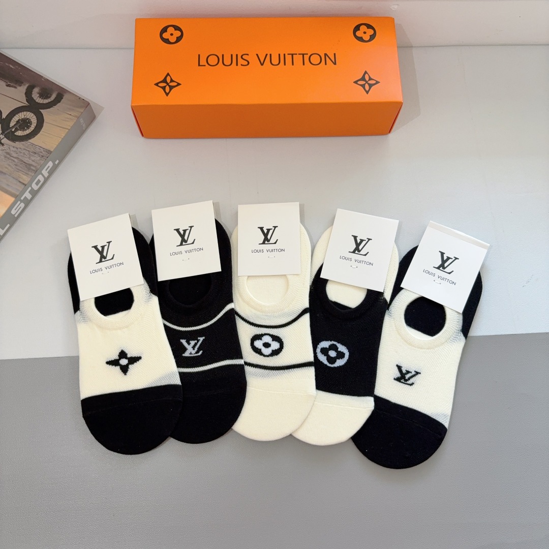 TOP Louis Vuitton LV Socks - 5 Pieces as a Set