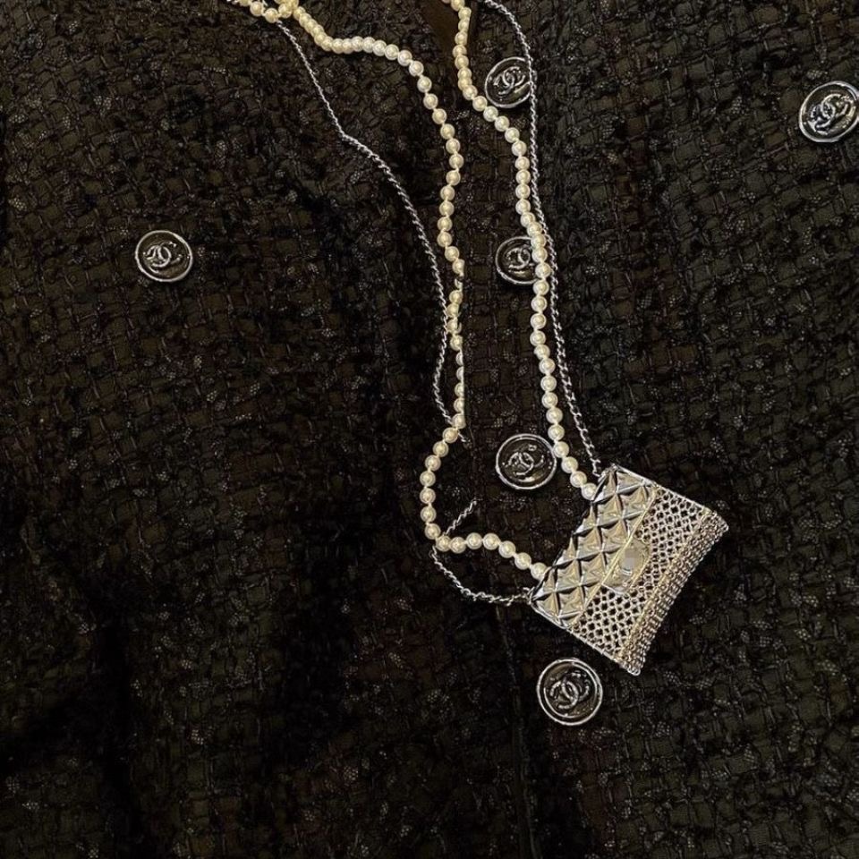 TOP CHANEL Mini Box Bag - Silver/Gold