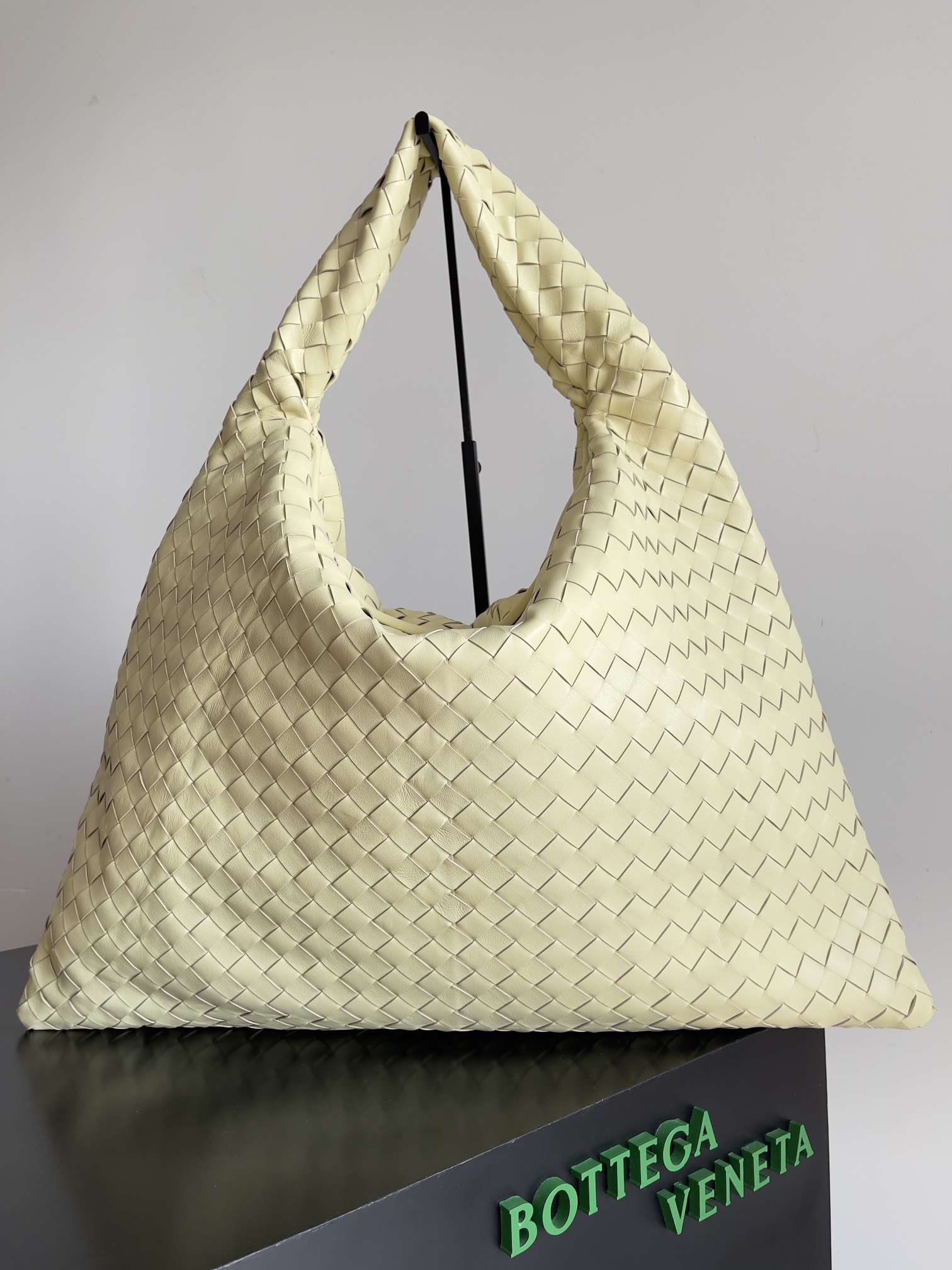 TOP Bottega Veneta BV Large Hop Bag 53 CM