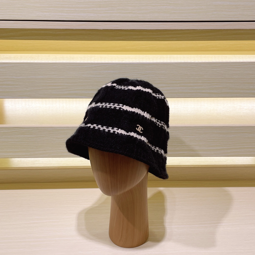TOP CHANEL Autumn And Winter Knitted Striped Fisherman Hat