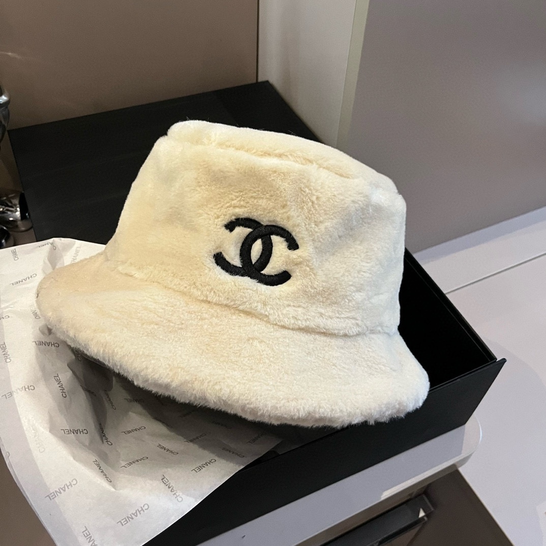 TOP CHANEL Fur Hat - 2 Colors