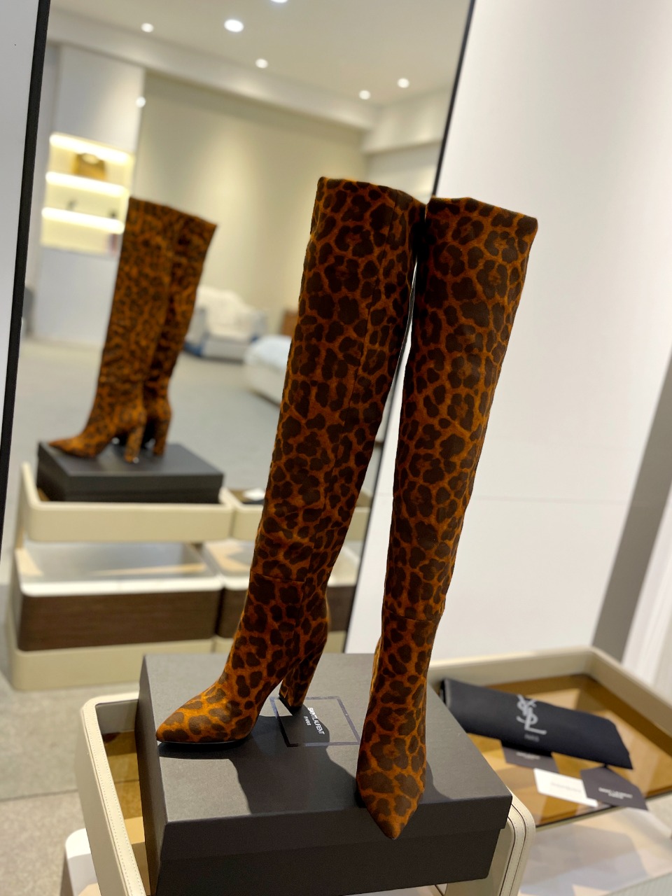 TOP Yves Saint Laurent YSL High Heel Boots - 5 Colors