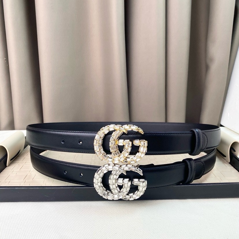 TOP GUCCI Cowhide Beltt - Black