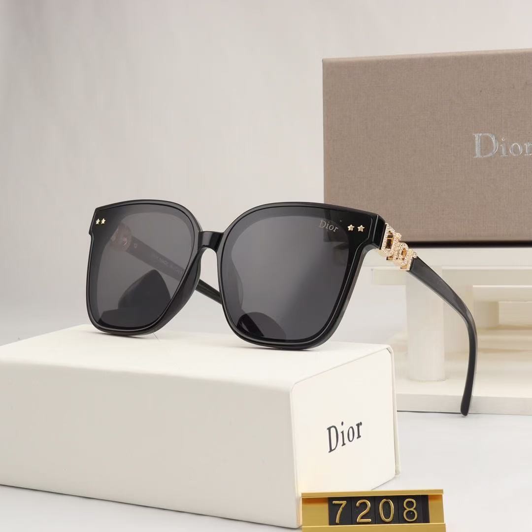 Dior 7208 Oversized Square Sunglasses, Rhinestone Brand Logo on Temples, Star Decor Face Slimming Shades
