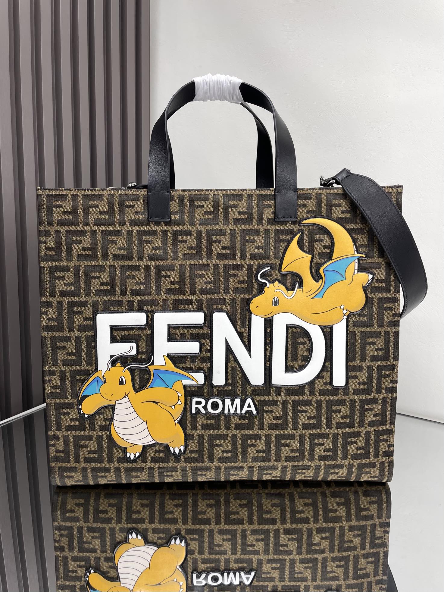 TOP FENDI FF Shopping Bag 41x35x19cm - Brown
