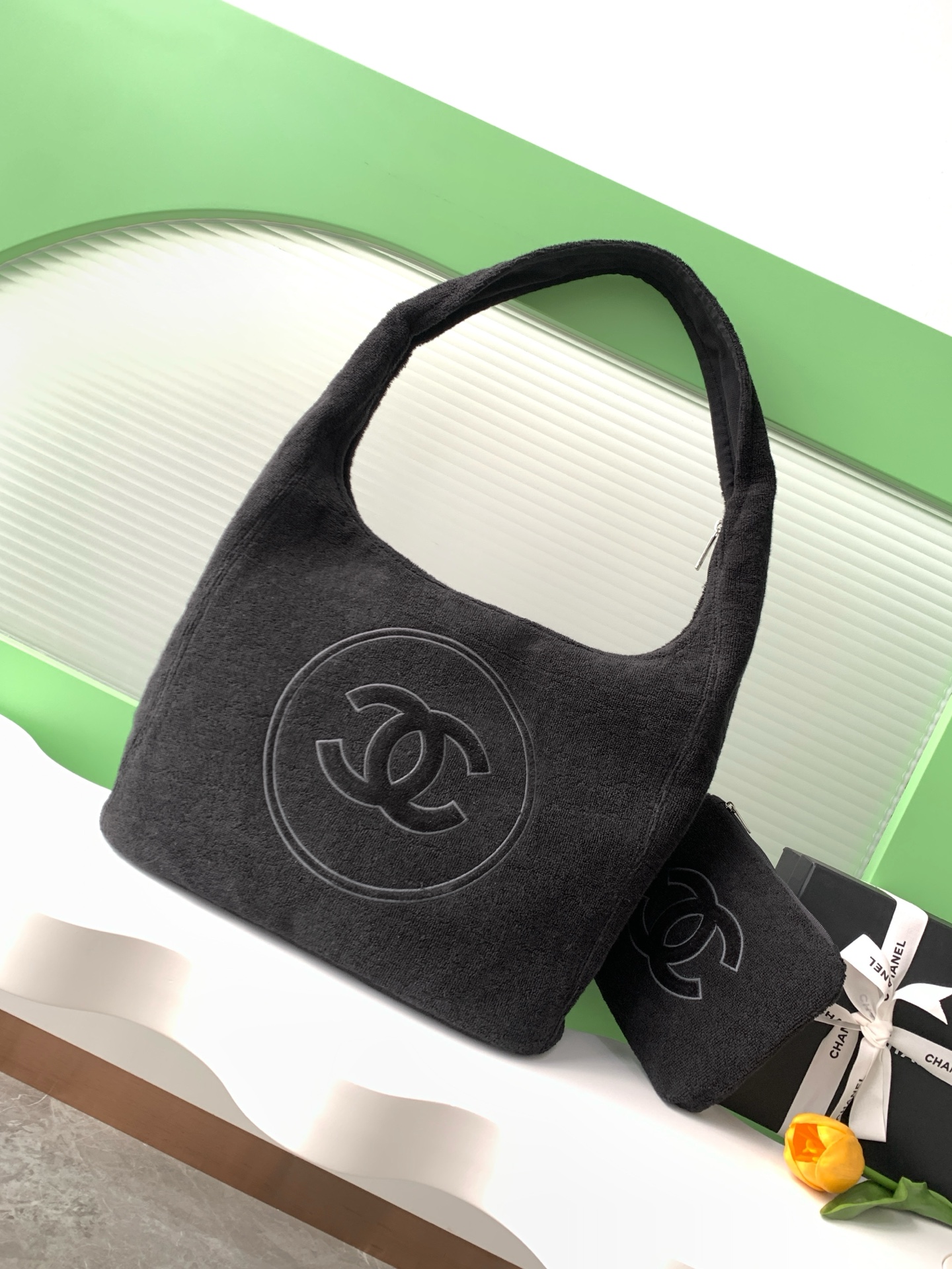 TOP CHANEL Coco Beach Bag 38-58-20 cm - 2 Colors