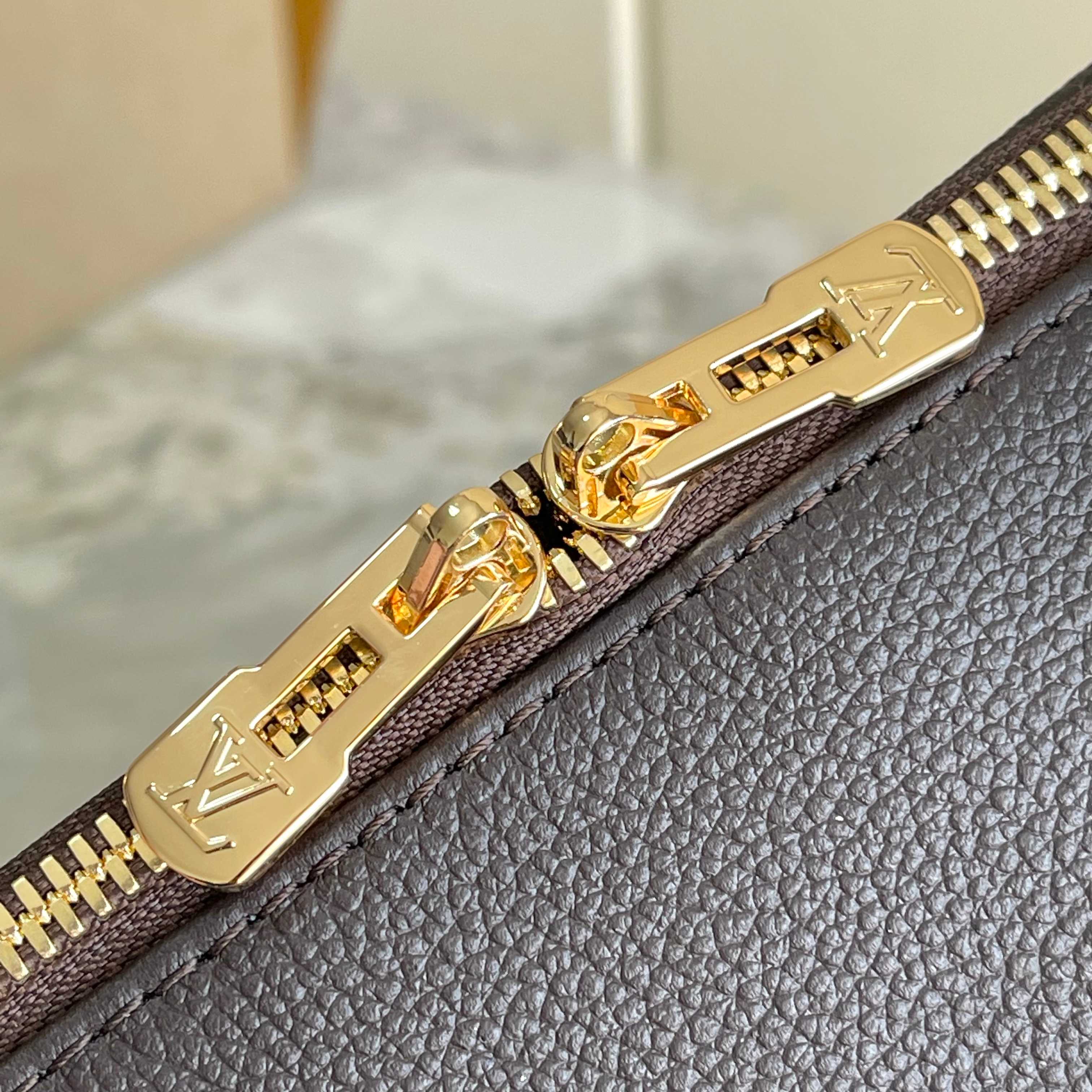 TOP Louis Vuitton LV Express Bag 24x18.5x36 cm - Dark Brown