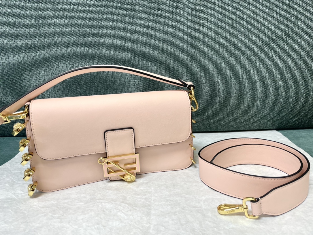 TOP FENDI x VERSACE  Baguette Bag 28x15x7cm-2 Colors