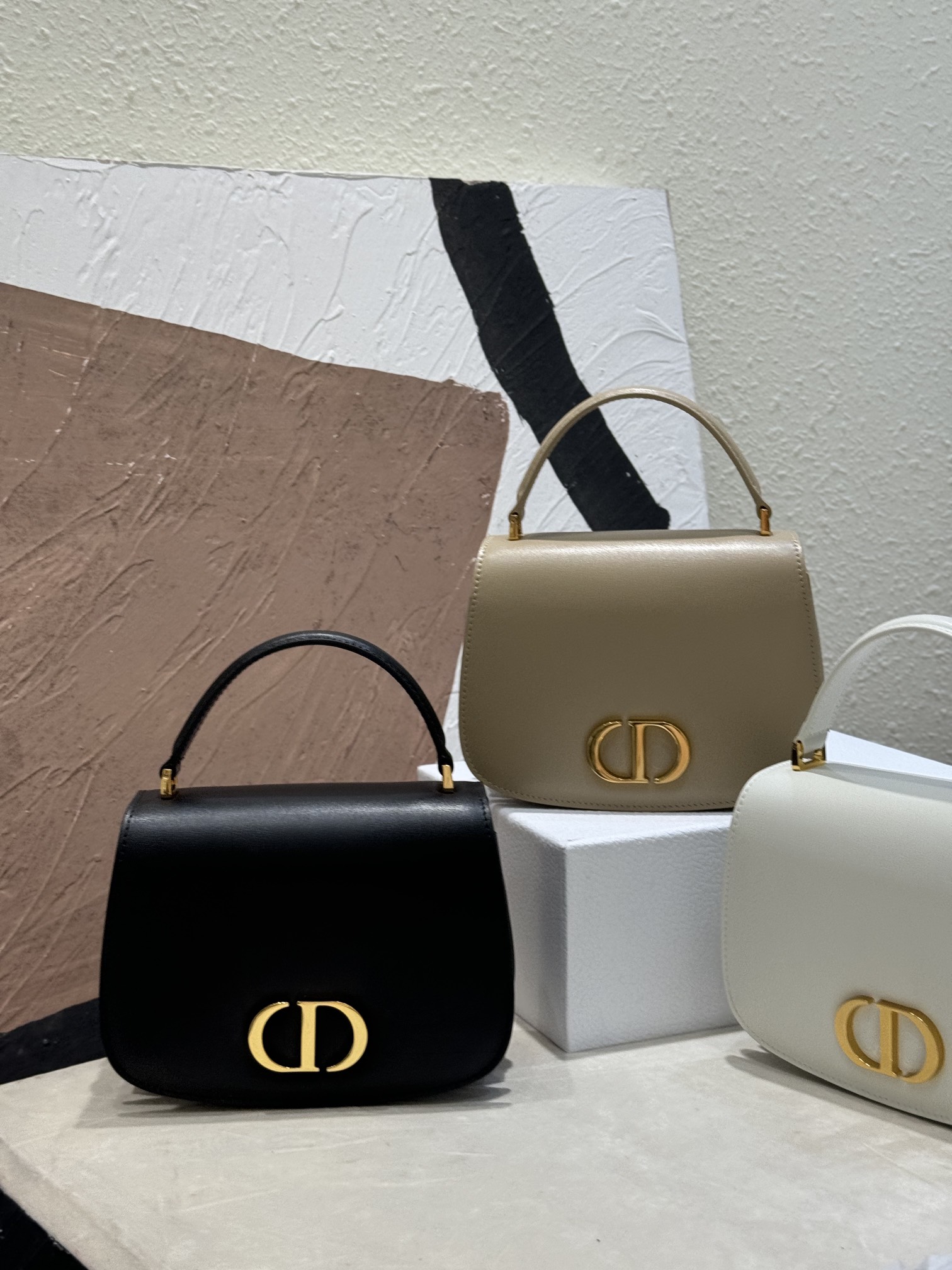 Top Christian Dior Cowhide 30 Montaigne Bag 19 x 12 x 8 cm - 3 Colors&GHW