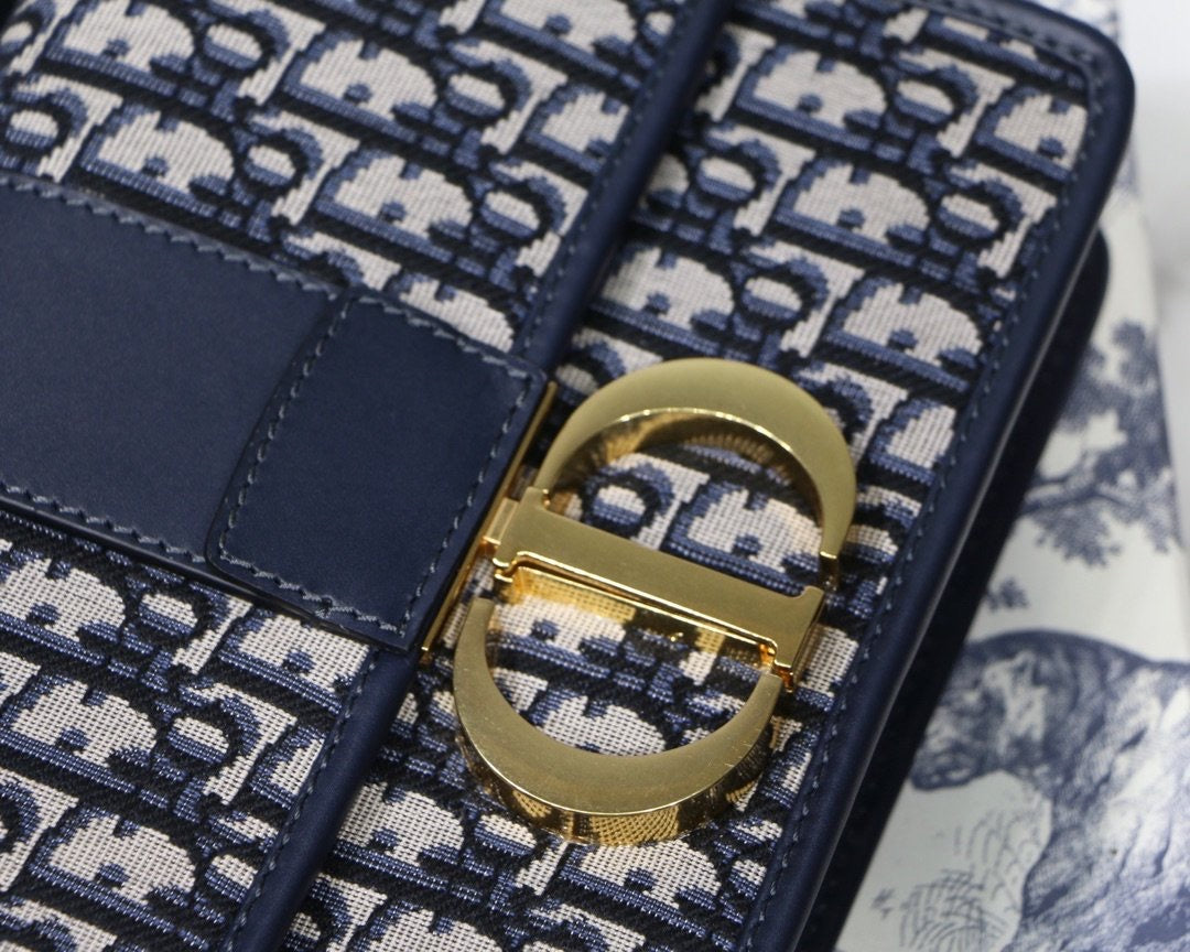 TOP Christian Dior 30 Montaigne Bag Oblique