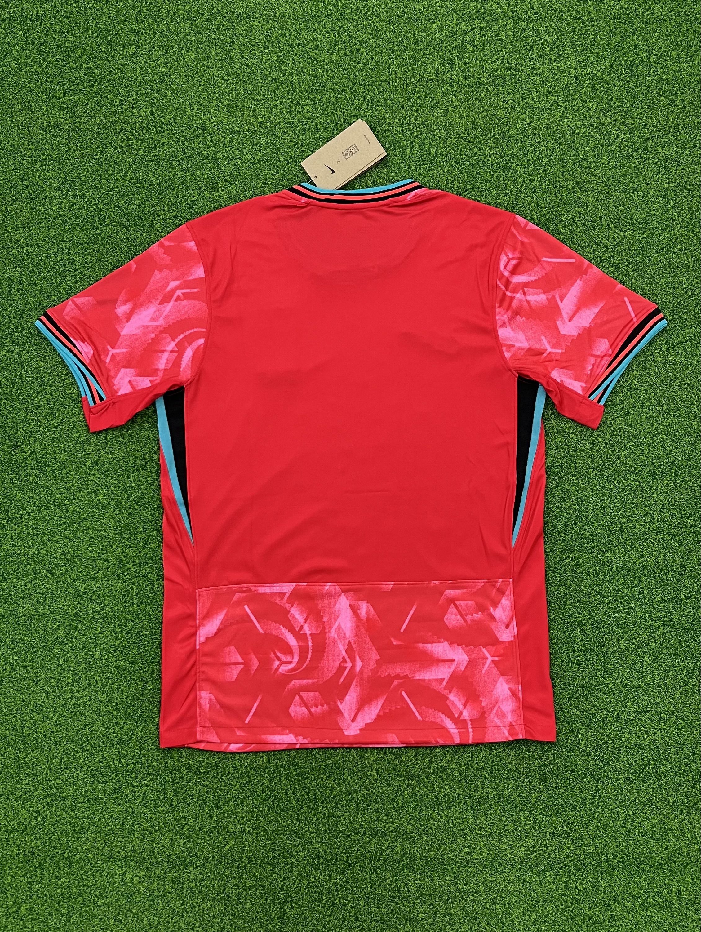 2425  South Korea home jersey...Player embroidery version