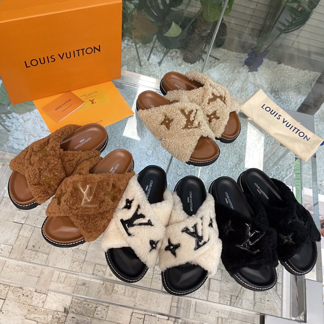 TOP Louis Vuitton LV Cross Hair Slippers - 4 Colors