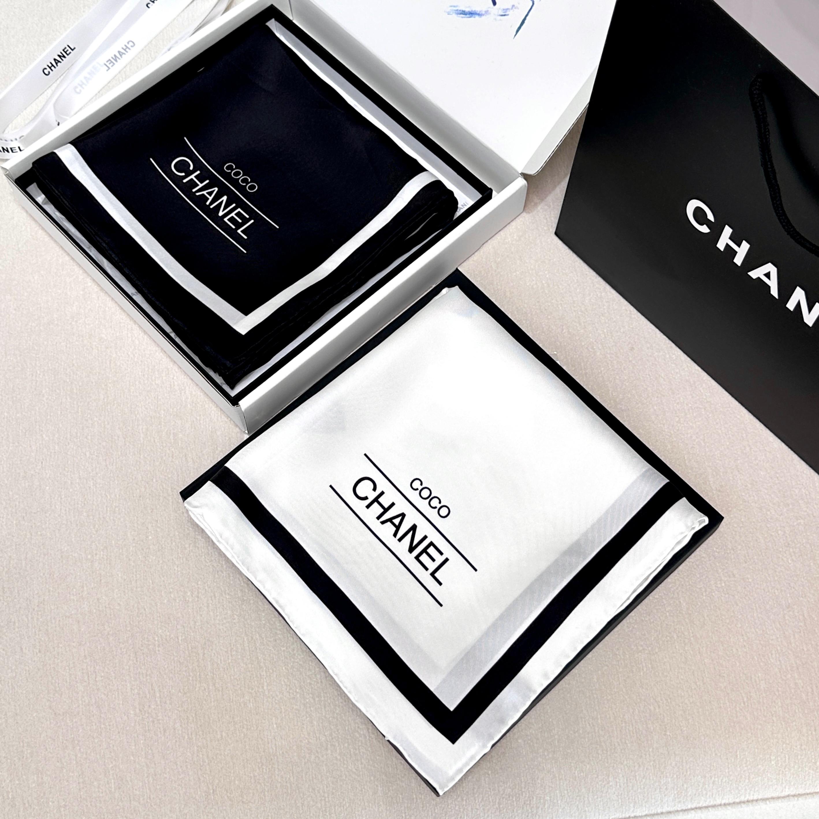 TOP CHANEL Silk Square Scarf 90x90cm - 2 Colors