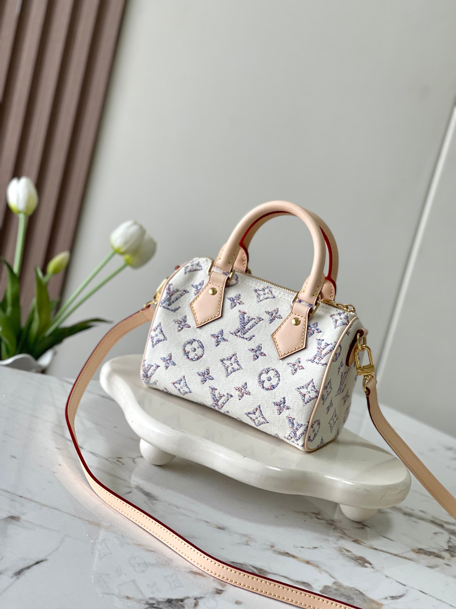 TOP Louis Vuitton LV Speedy Bandoulière 20  Bag 20.5 x 13.5 x 12 cm - White