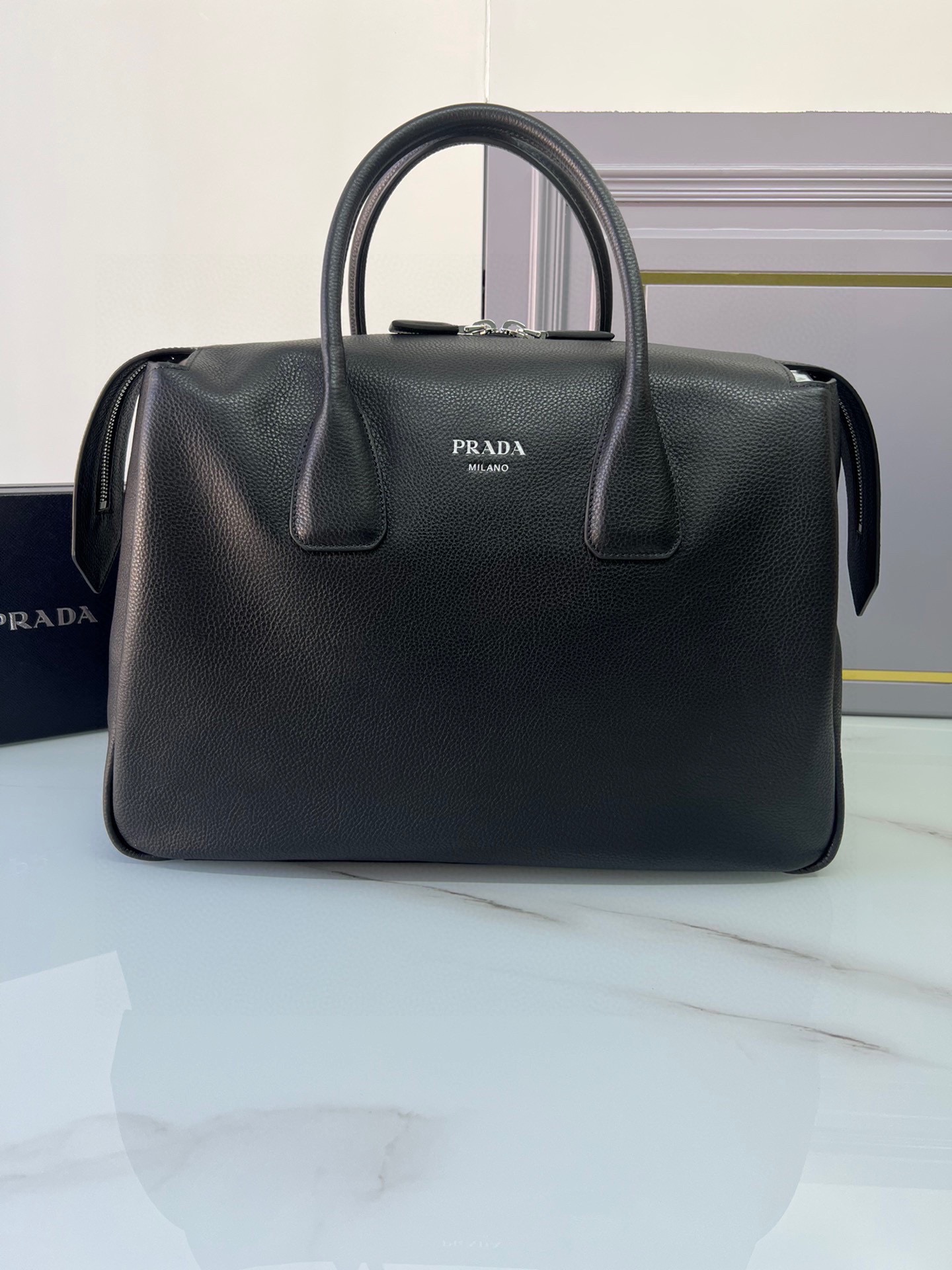 TOP PRADA Travel Bags Cowhide 50x33x19cm - Black