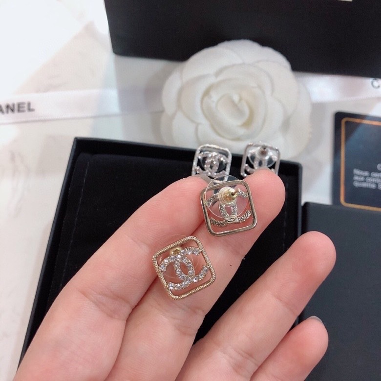 TOP CHANEL Double C Earrings - 2 colors