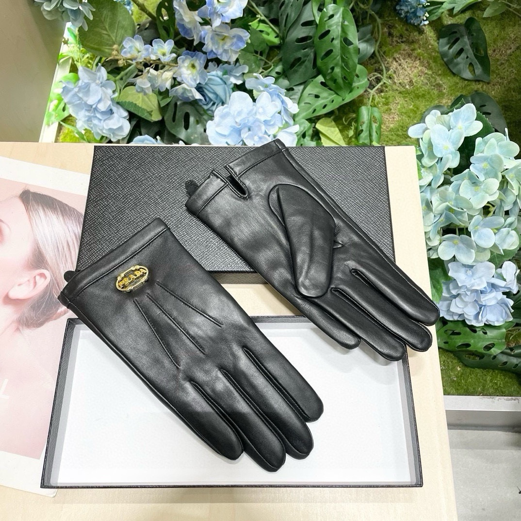 TOP PRADA Sheepskin Gloves - Black