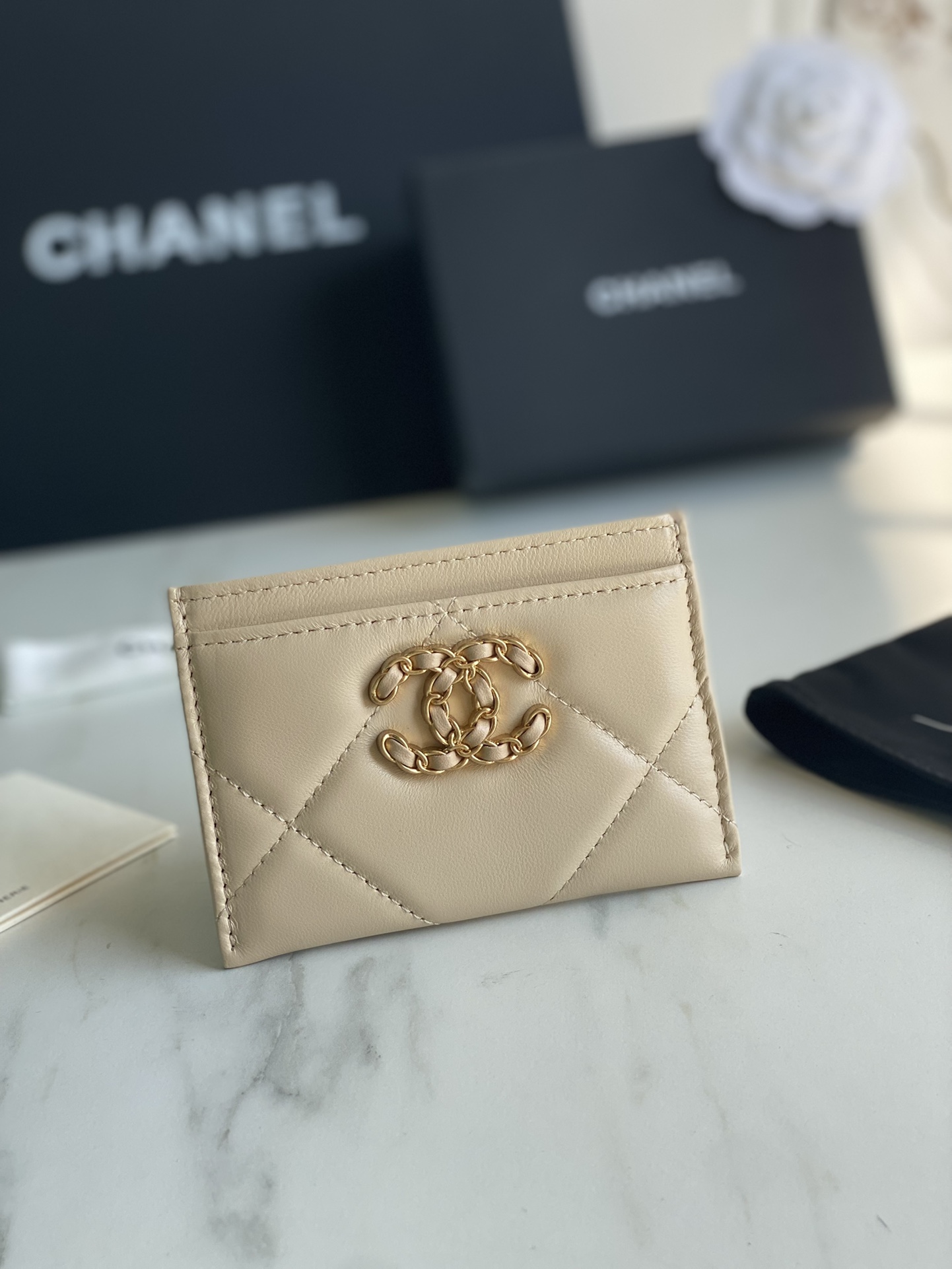 TOP CHANEL Cardholder - GHW - 5 Color