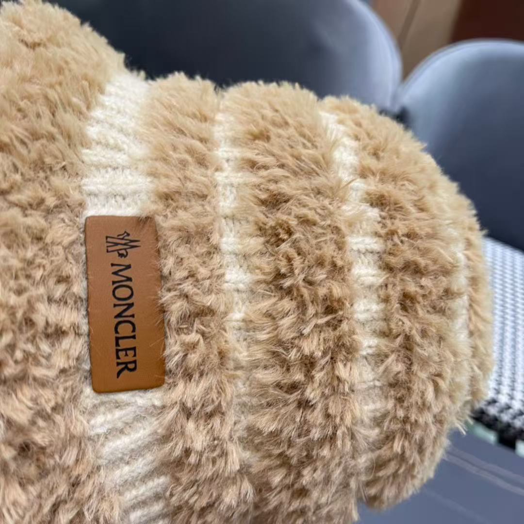 MONCLER Knitted striped bucket hat(Replica)