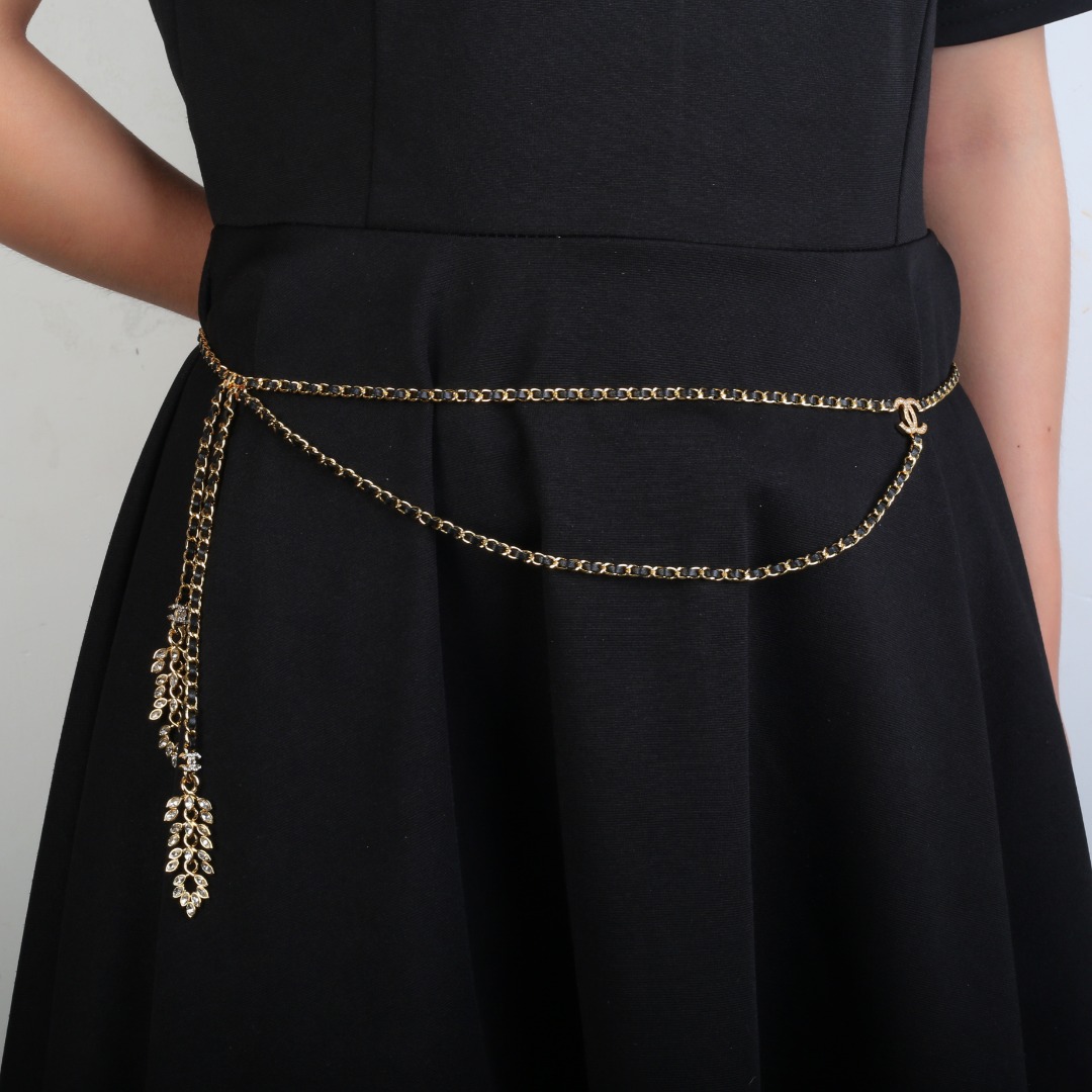 TOP CHANEL Multi Layer  Vintage Waist Chain