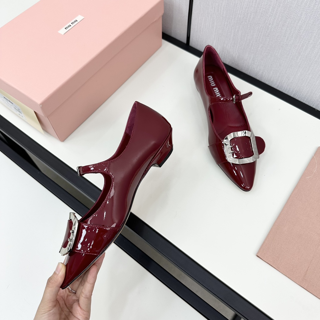 TOP Miu Miu Pointed Mary Jane Jianto Flat Shoes - 4 Color
