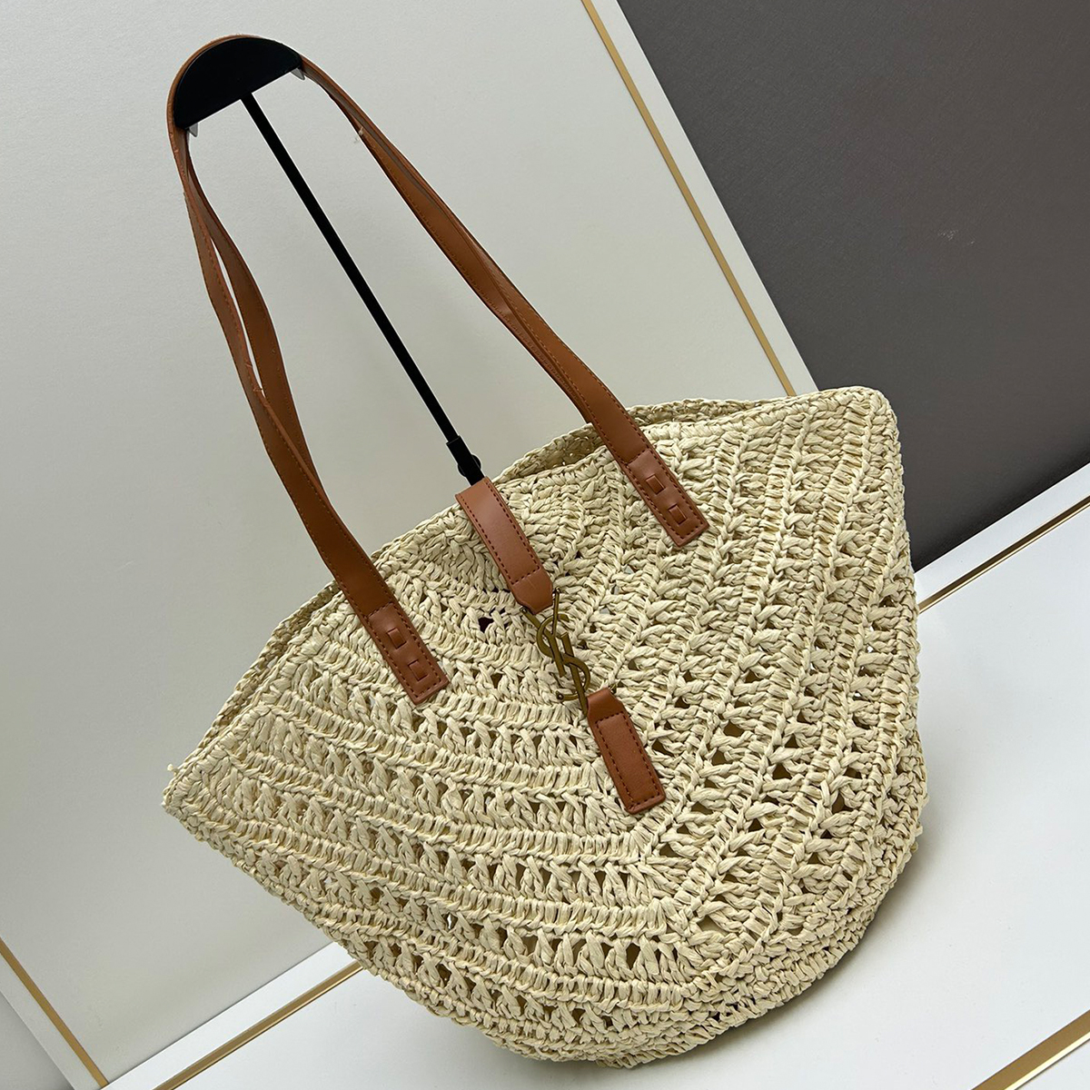 Saint Laurent Medium Raffia Tote(7A regular version)