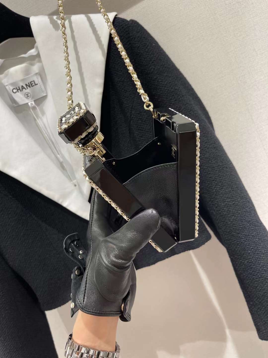 TOP CHANEL Mini Perfume Bottle Shape Bag 16×9×3.5CM - White