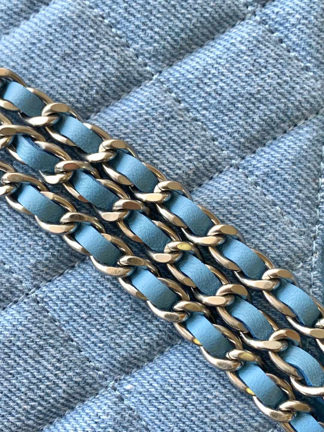 TOP CHANEL Vanity Case Denim 17×19.5×5cm - Blue