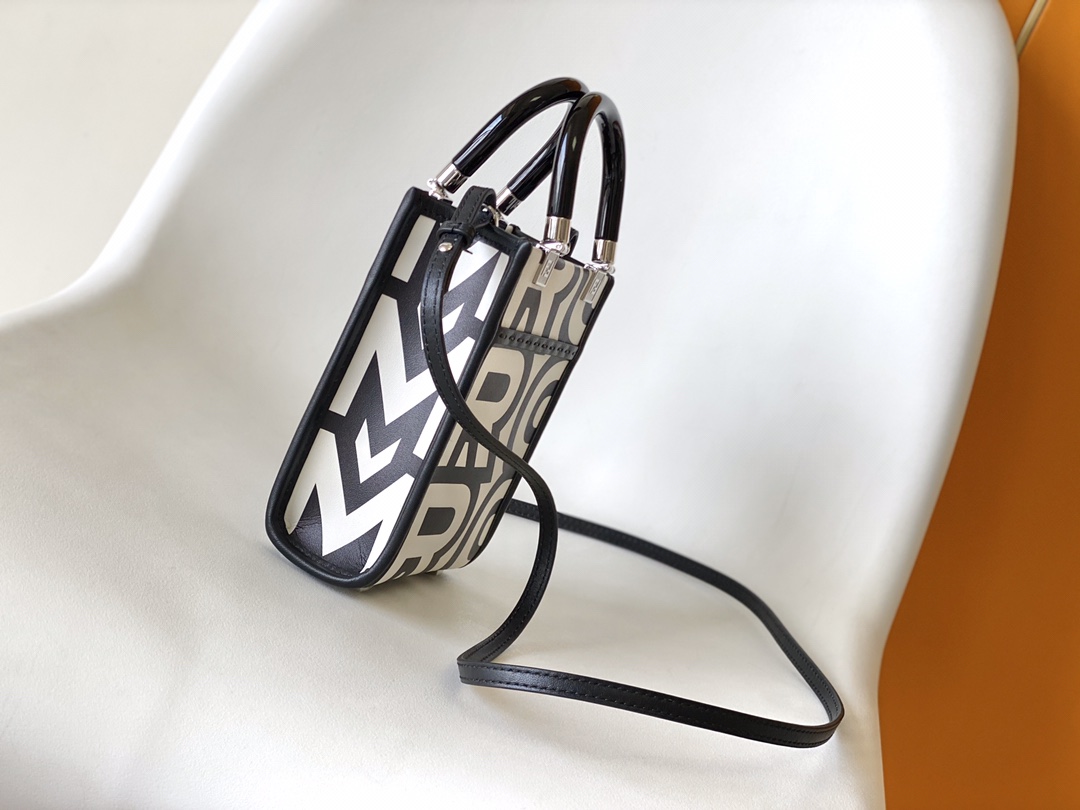 TOP FENDI X MARC JACOBS Vitello King Plexiglass Logo Print Mini Fendi Sunshine Shopper Tote Bag 13×6.5×18cm