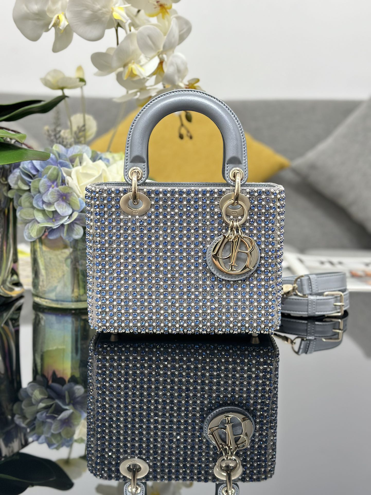 TOP Christian Dior Lady Dior Embroidered Drill Bag 20*16.5*8cm - Gray - GHW