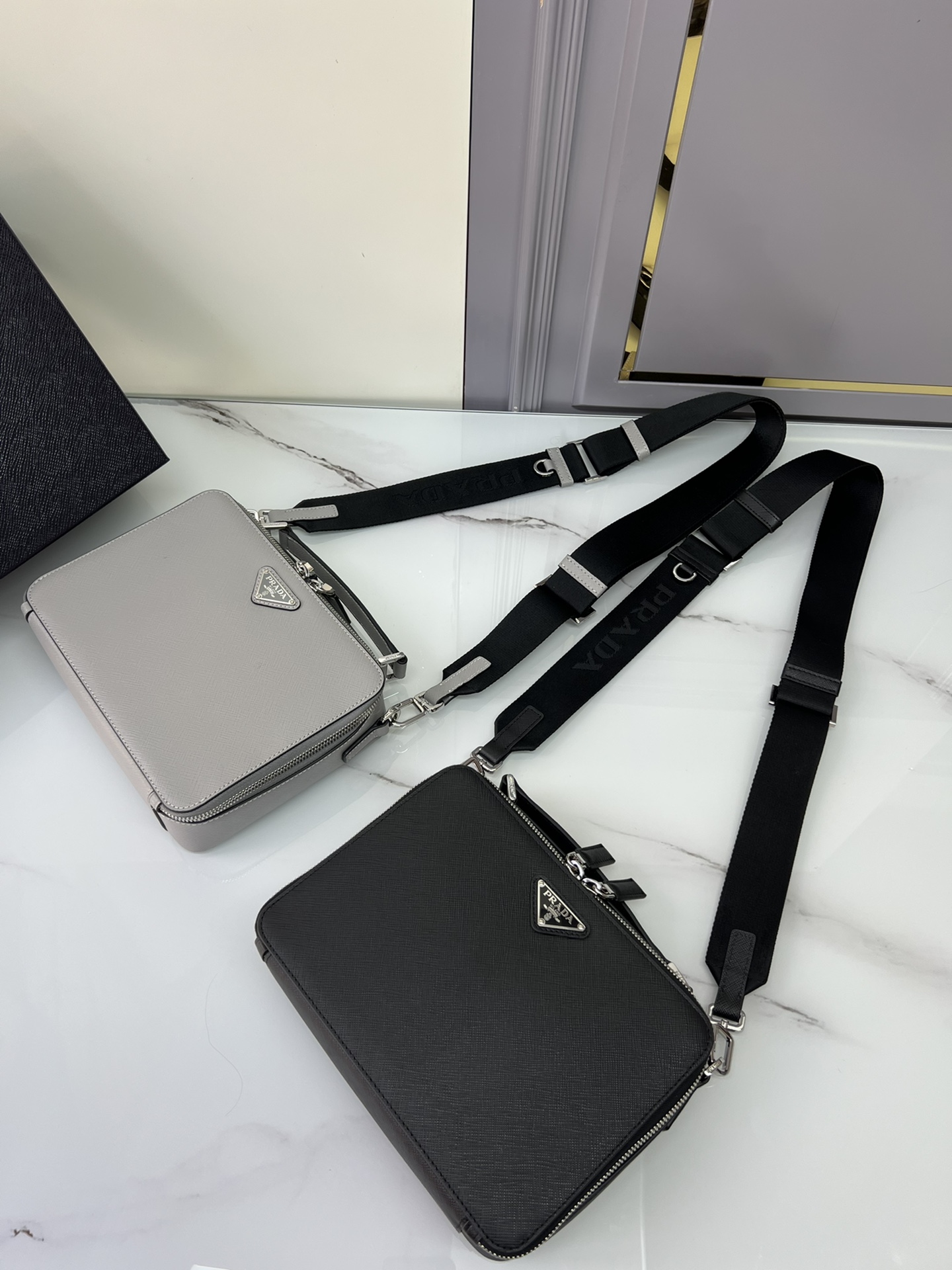 Top PRADA Brique Bag Saffiano Leather 22x16x6cm - 2 Color