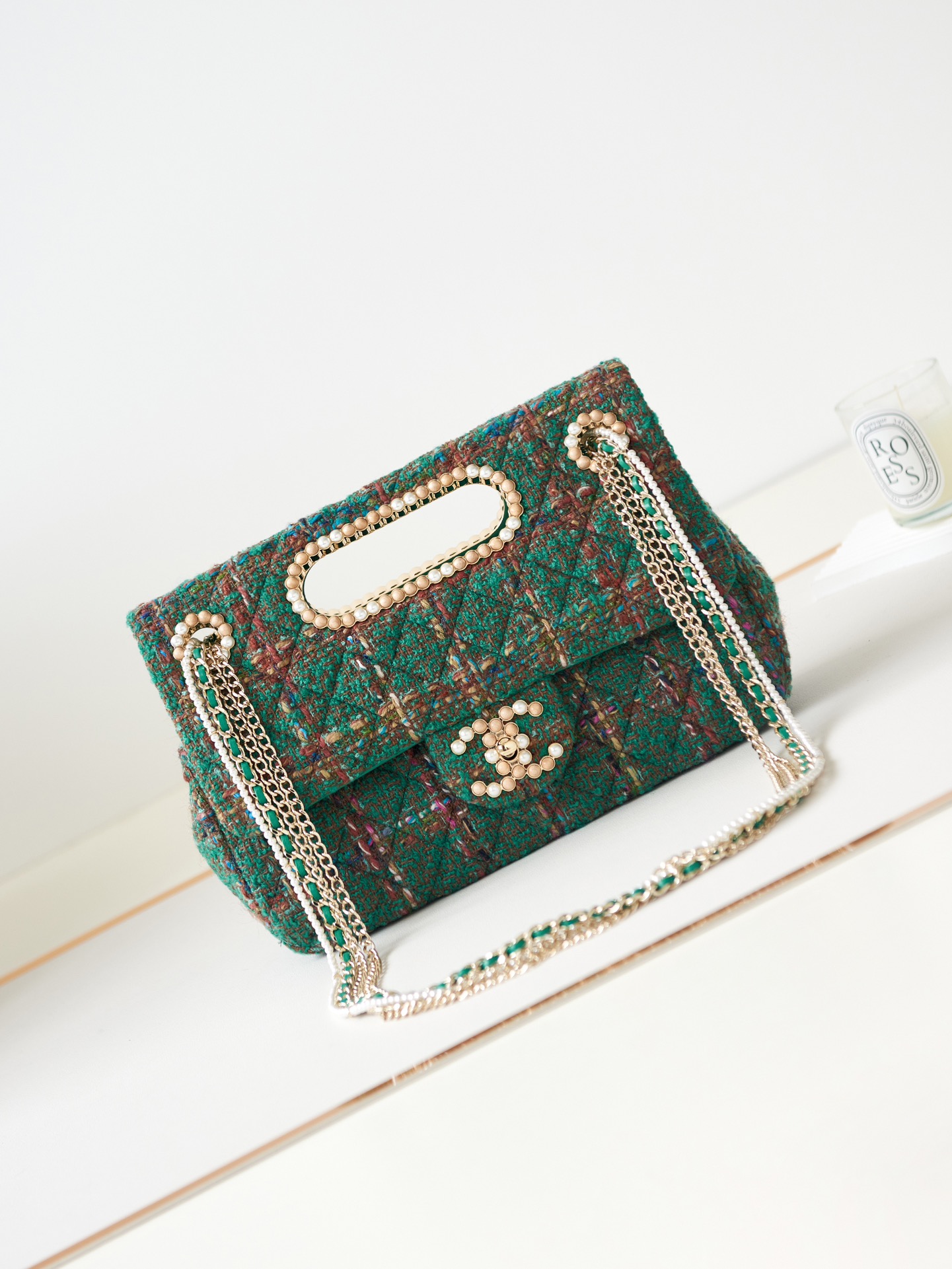 TOP CHANEL Pearl Chain Bag 19x29x9cm - Green