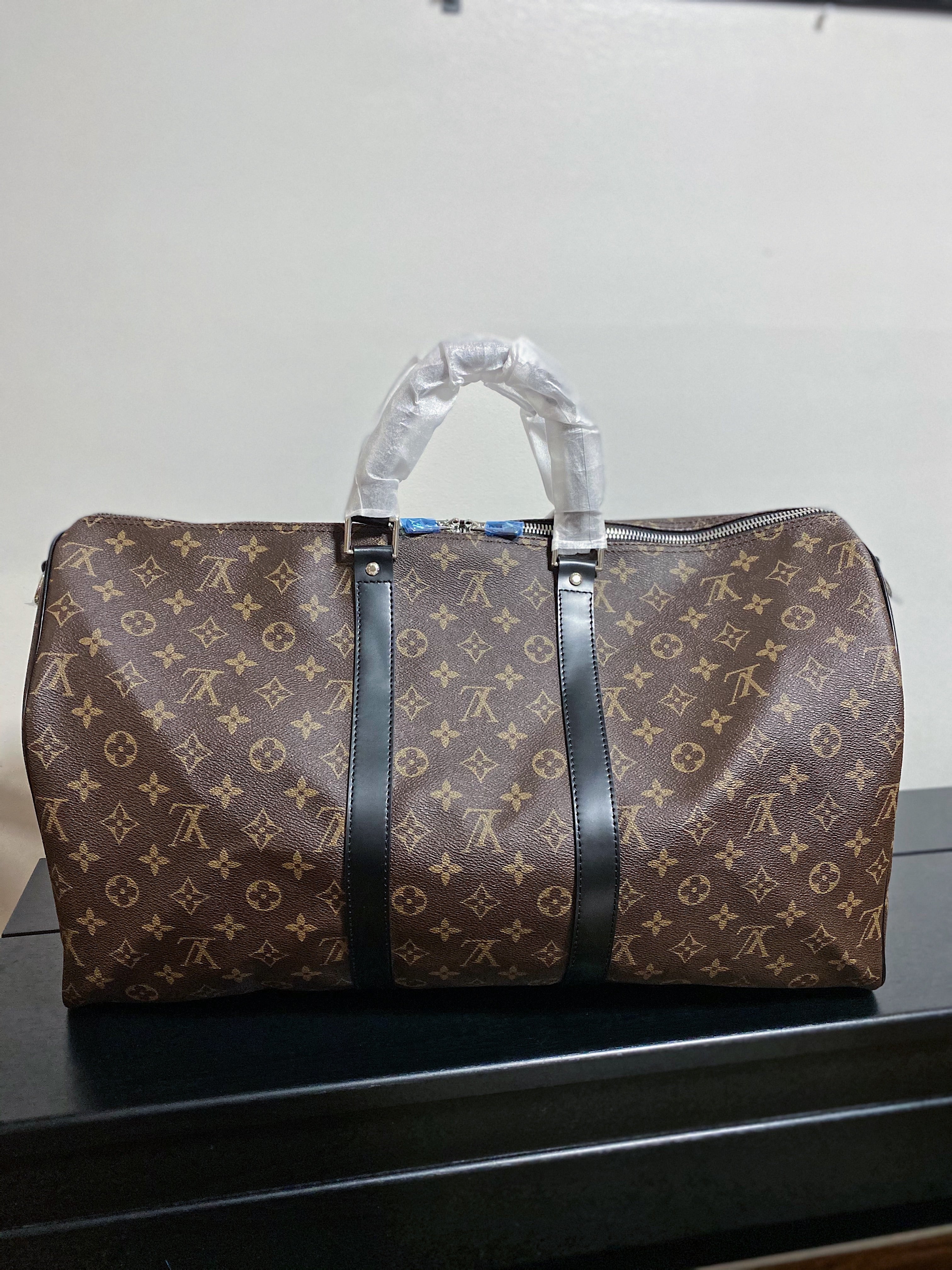 TOP Louis Vuitton LV Keepall Bandouliere Travel Bag 50cm - Monogram Black Trim Leather