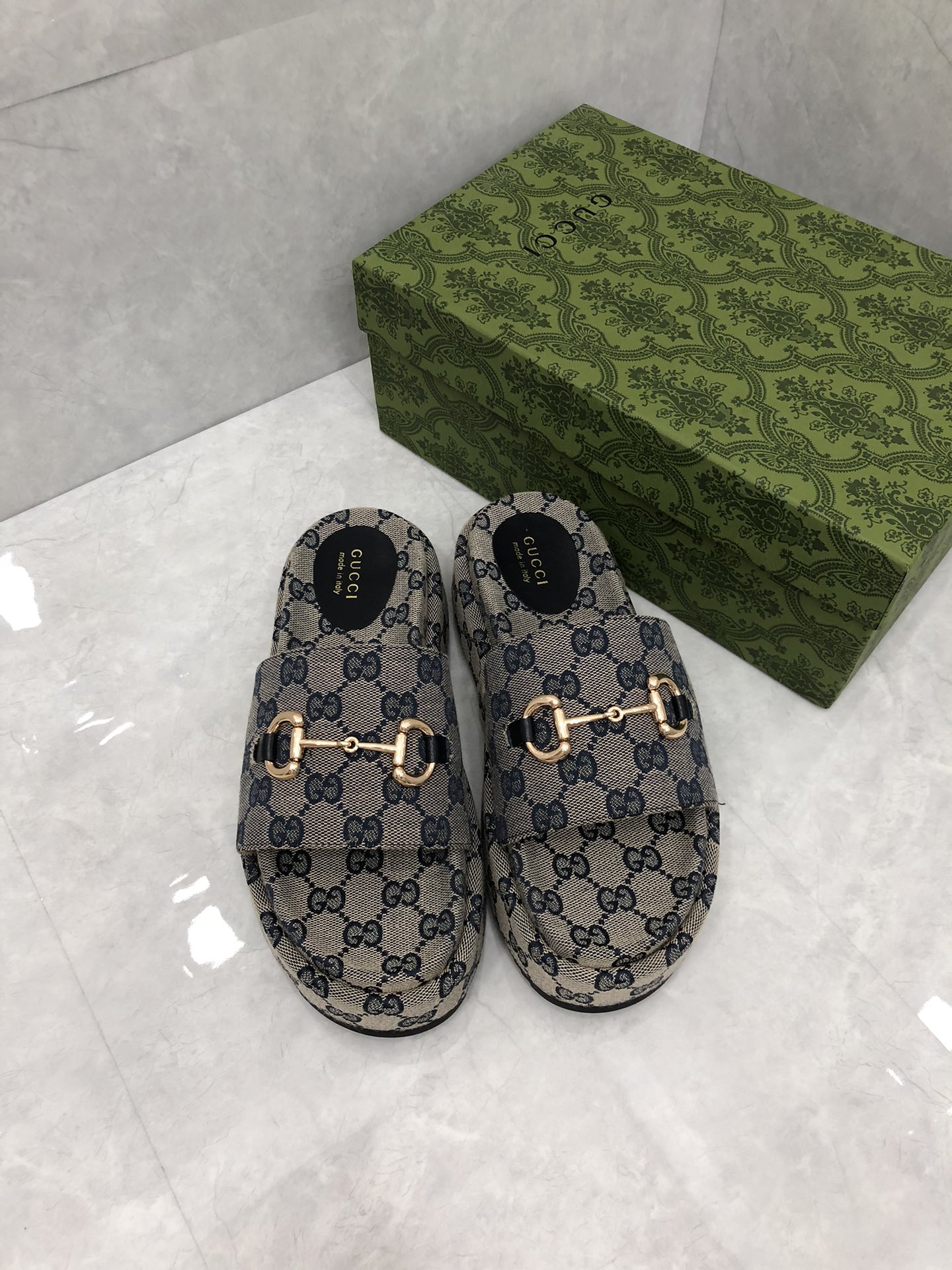 TOP GUCCI G*G Giant Platform Slides - 3 Color