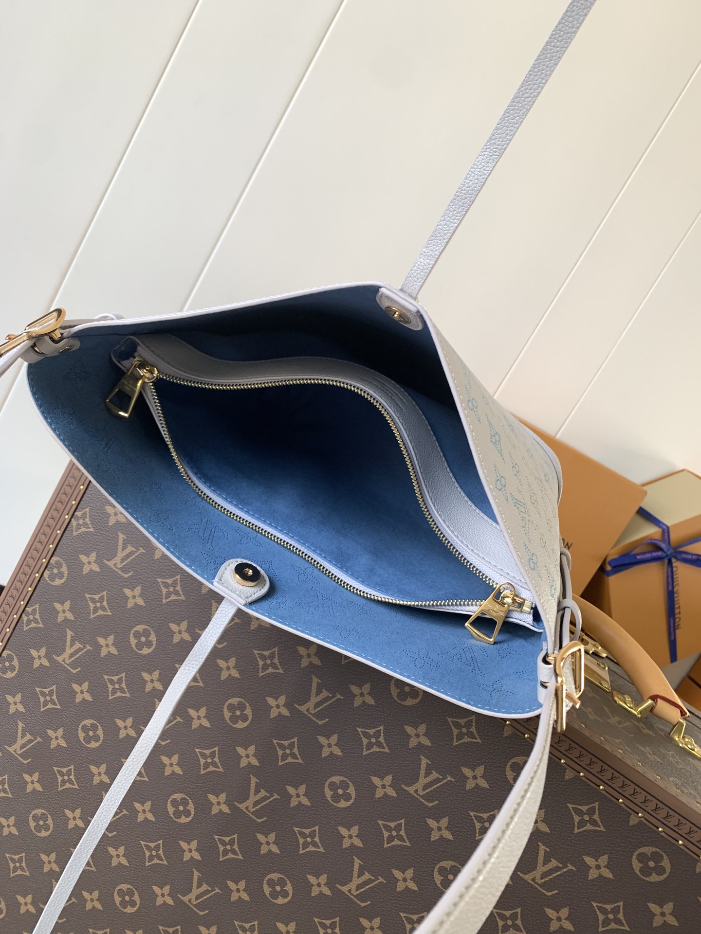 TOP Louis Vuitton LV Flore Handbag 27*10*28cm - 3 Colour