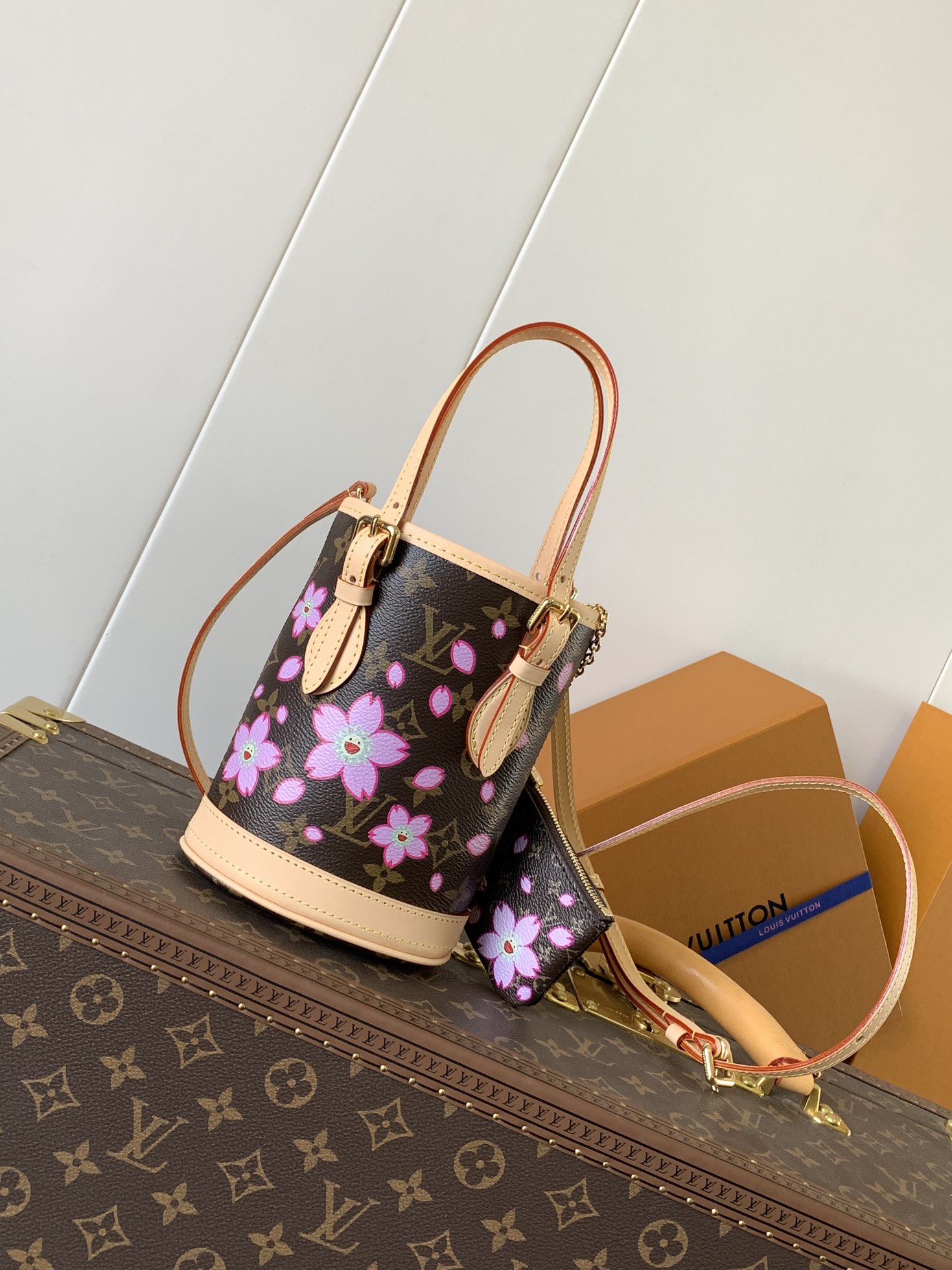 TOP Louis Vuitton LV Nano Bucket Bag with Cherry Blossom Pattern 13 x 17 x 9cm - Brown