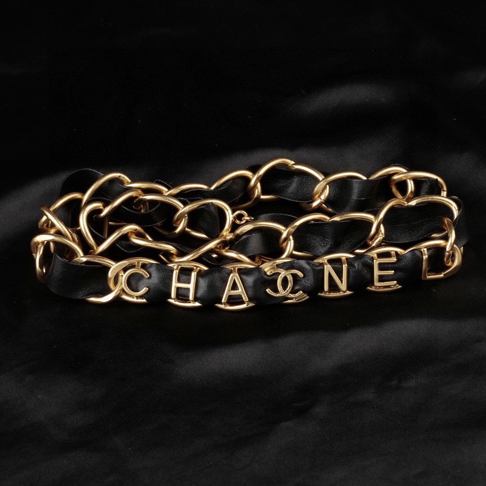 TOP CHANEL Waist Chain
