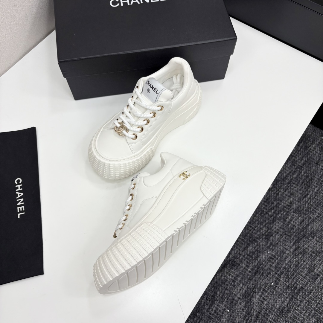 TOP CHANEL Casual Sneakers - 9 Colors