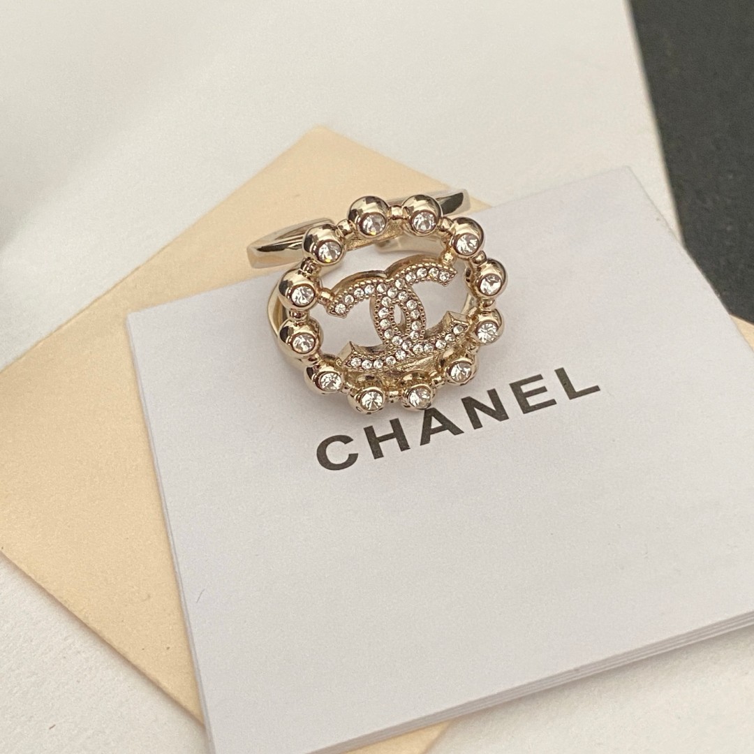 TOP CHANEL  Ring - Gold