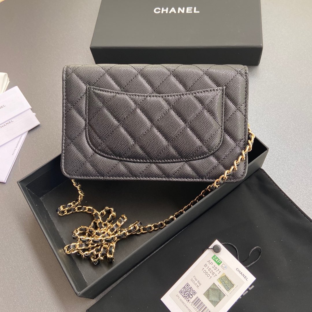 TOP CHANEL Chain Bag Calfskin 20×13×3.5cm - Black
