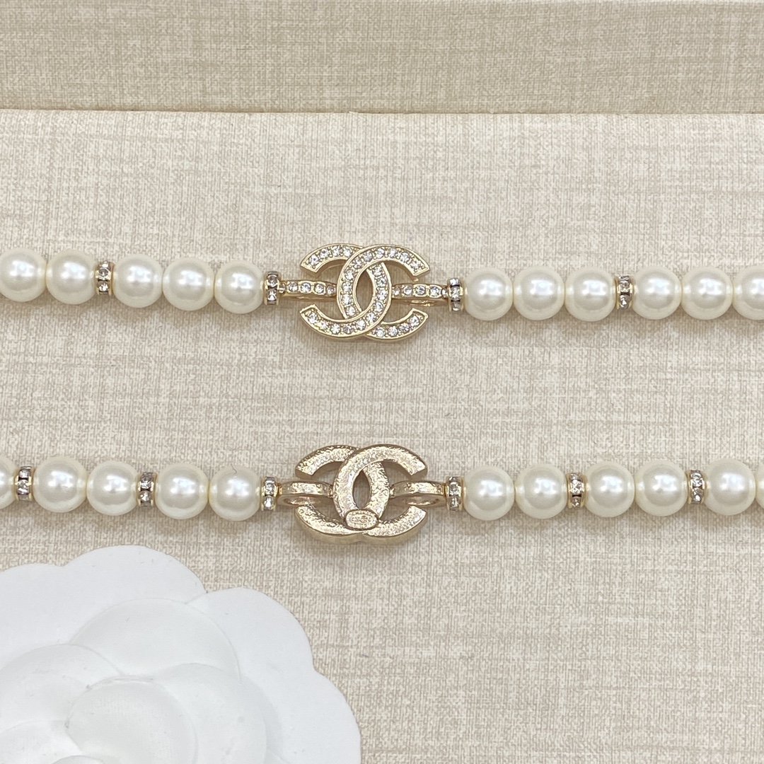 TOP CHANEL Necklace + Bracelet Set - Gold