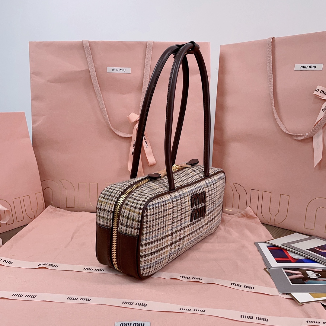 TOP Miu Miu Houndstooth Briefcase 28x12x9cm - Cocoa Brown
